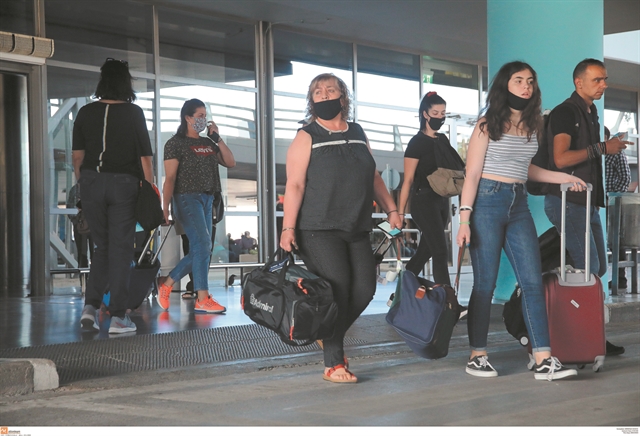 Ανοίγουν τα σύνορα της ΕΕ για 14 χώρες