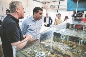 Κρούσματα συνακροάσεων ξεσηκώνουν τον Περισσό 