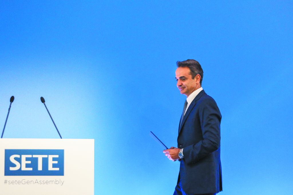 Μητσοτάκης «διορθώνει» Θεοχάρη