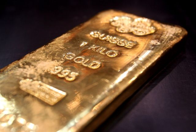 Εκλεψαν σακίδιο με 28.000 ευρώ και ράβδους χρυσού – Πώς συνελήφθησαν