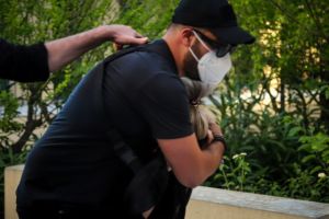 Στον εισαγγελέα οδηγήθηκε η 35χρονη για την επίθεση με βιτριόλι