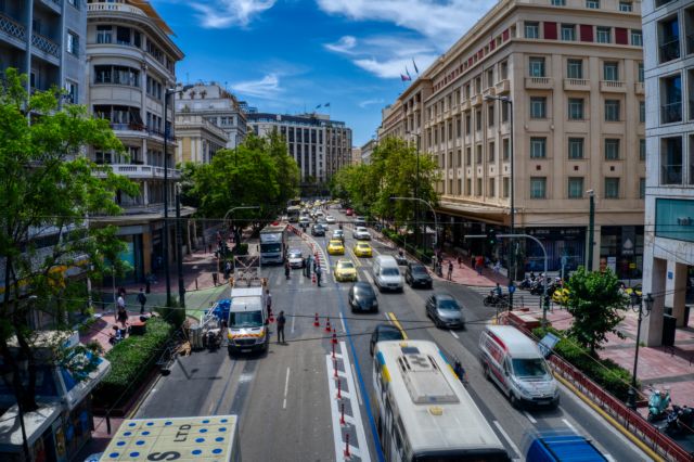 Μεγάλος Περίπατος: Η ταλαιπωρία συνεχίζεται στο κέντρο της Αθήνας