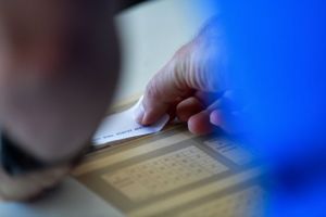 Πανελλαδικές 2020: Οι πρώτες εκτιμήσεις για τα θέματα σε Χημεία, Οικονομία