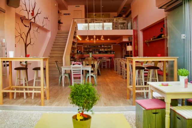 Μπαράζ ελέγχων σε επιχειρήσεις από την ΑΑΔΕ