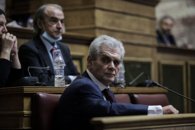 Παπαγγελόπουλος : «Και νεκρός θα καταθέσω…»