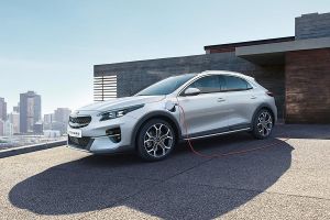 Το νέο υβριδικό Kia X-Ceed ενισχύει την κατηγορία των “πράσινων” μοντέλων