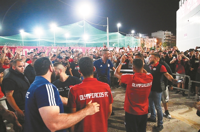 Πρωταθλητής από τα αποδυτήρια!