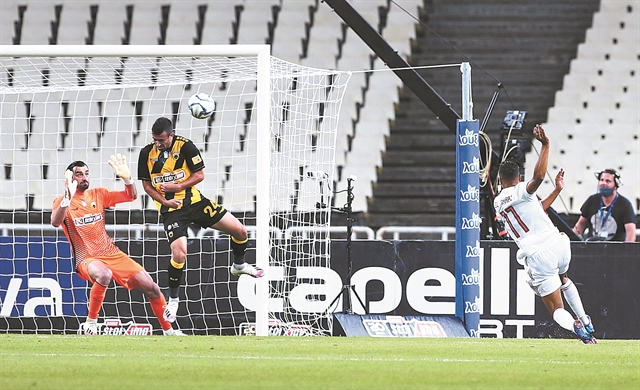 Γύρος του θριάμβου στο ΟΑΚΑ