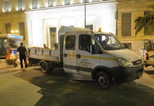 Από βράδυ έως πρωί οι εργασίες στην Πανεπιστημίου μετά τις αντιδράσεις και την ταλαιπωρία