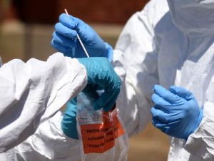 Πάνω από 426.000 οι νεκροί από τον κοροναϊό παγκοσμίως