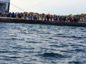 Χαμός στο πλοίο της επιστροφής από την Αίγινα