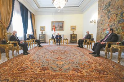 Το καυτό καλοκαίρι των ΑΟΖ