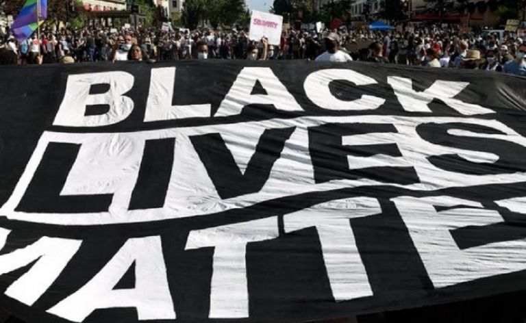 NBA: Θα κυριαρχεί το «Black Lives Matter» στα γήπεδα των πλέι οφ
