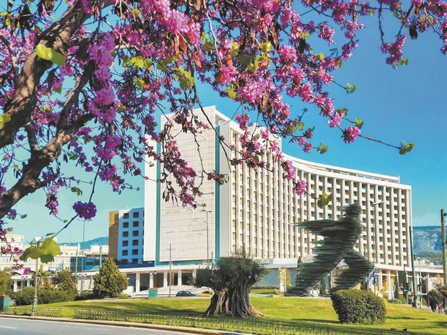 Στο βροχερό κέντρο της πόλης