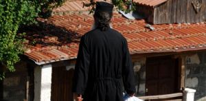 Σε ροζ σκάνδαλο εμπλέκεται ιερέας στη Φθιώτιδα