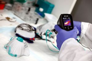 Η χρήση μάσκας μπορεί να μειώσει την εξάπλωση του κοροναϊού κατά 40%