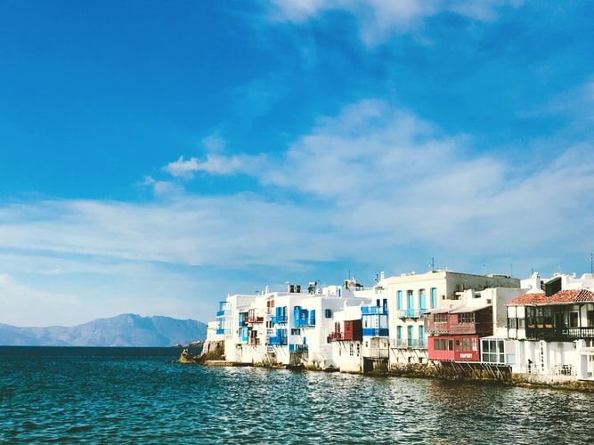 Ποια ελληνικά νησιά προτιμούν οι περισσότεροι τουρίστες