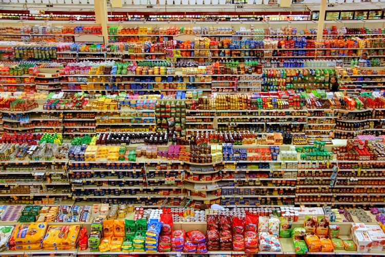 Σουπερμάρκετ : Περισσότερες επιλογές επιθυμεί ένας στους τρεις καταναλωτές