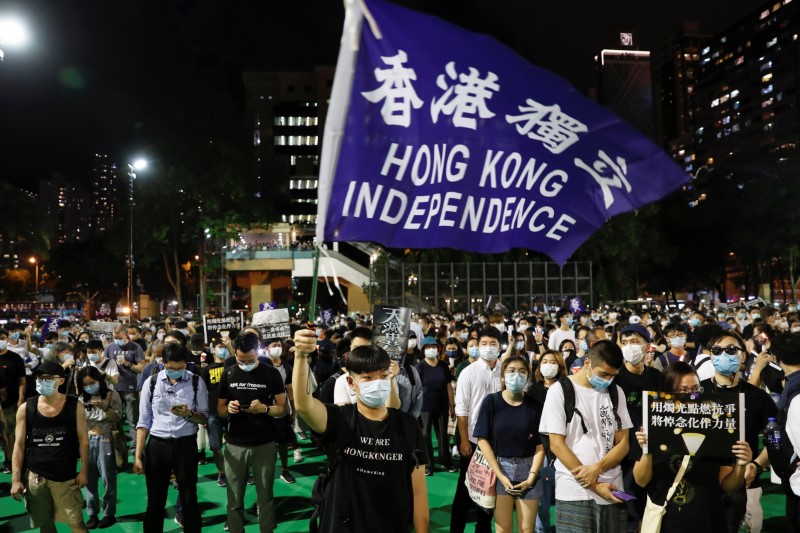 Τι σημαίνει η σύγκρουση γύρω από τις αλλαγές στο καθεστώς του Χονγκ Κονγκ