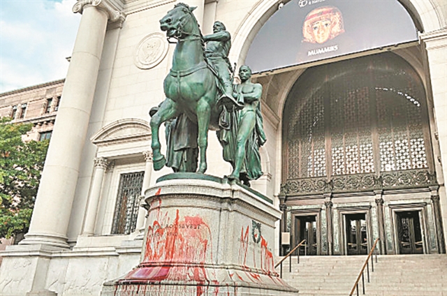 «Διώχνει» τον Ρούσβελτ το Μουσείο Φυσικής Ιστορίας