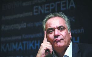 Τα τρικάκια δεν κλείνουν την Ηρώδου Αττικού