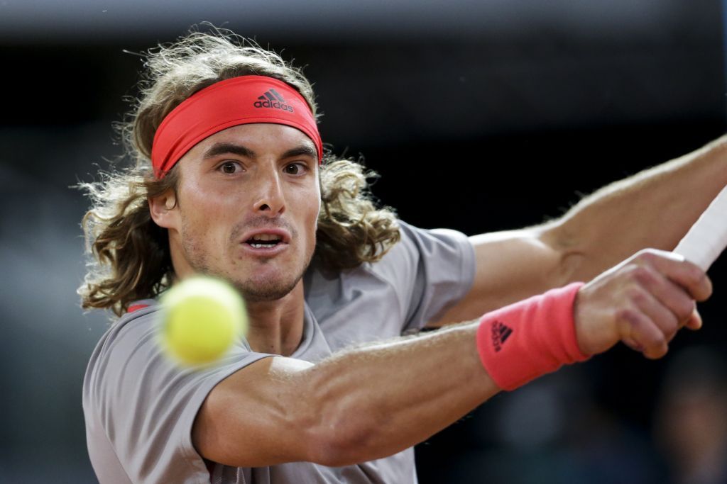 Σαρωτικός στην επιστροφή του στα κορτ ο Τσιτσιπάς