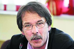 «Με επικοινωνιακά τεχνάσματα δεν προστατεύεται η υγεία των πολιτών»