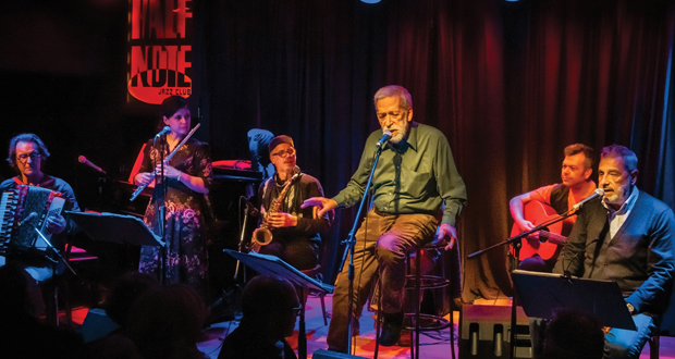 Οι Χειμερινοί Κολυμβητές θα γιορτάσουν τα 40 χρόνια τους με μια βουτιά στην Τεχνόπολη