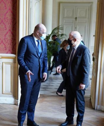 Δένδιας: Δεν μπορεί η Τουρκία συνεχώς να εκβιάζει την Ευρώπη