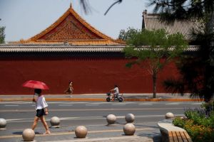 Από την Ευρώπη το στέλεχος του ιού που χτύπησε το Πεκίνο