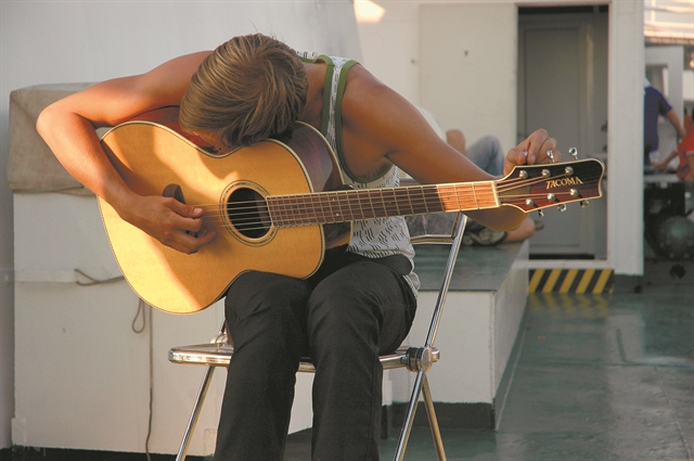 Από την Αίγινα στην Art Basel