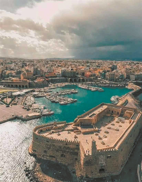 Το νέο πολυπρόσωπο μωσαϊκό του ελληνικού τουρισμού