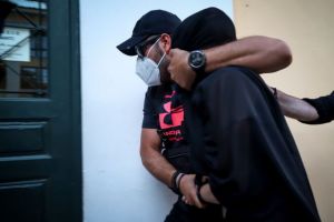 Προσωρινά κρατούμενη η 35χρονη – Θα απολογηθεί την Τρίτη