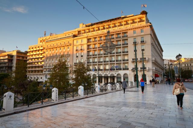 Στο Σύνταγμα ο «Μεγάλος Περίπατος» – Μειώνονται οι λωρίδες κυκλοφορίας