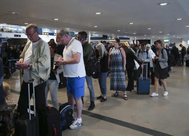 Τουρισμός: Ελεύθερα τα ταξίδια από Σουηδία προς Ελλάδα από τις 30 Ιουνίου