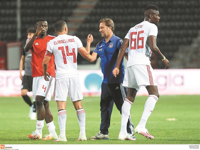 Ετοιμος και κλειδωμένος στον στόχο