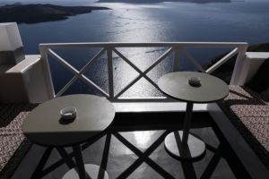 Παράταση προθεσμίας για τα ξενοδοχεία καραντίνας μετά τη χαμηλή ανταπόκριση