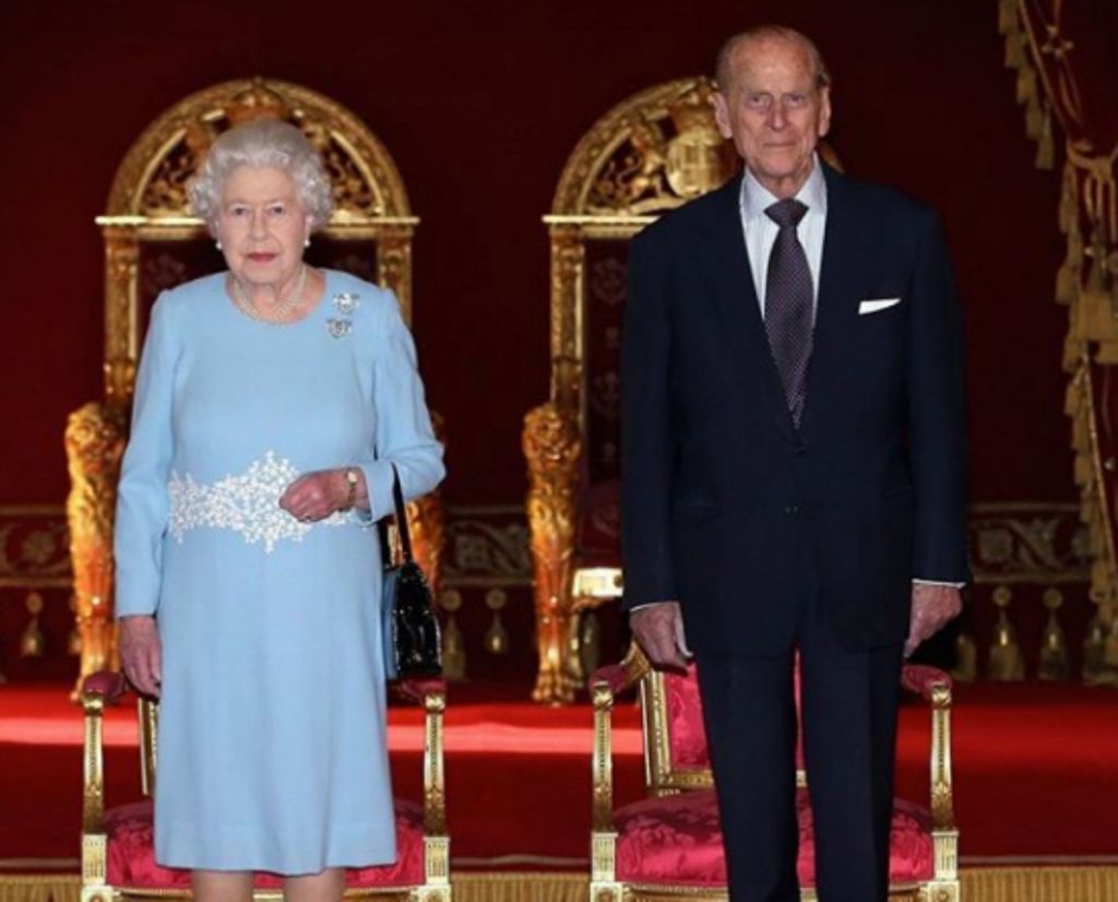 Πρίγκιπας Φίλιππος: Έκλεισε τα 99 με μία φωτογραφία δίπλα στην Ελισάβετ