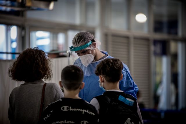 Καμπανάκι ειδικών για δεύτερο κύμα κοροναϊού τον Αύγουστο