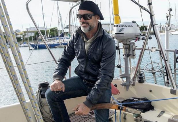 Κοροναϊός: Αντρας διένυσε τον Ατλαντικό Ωκεανό για να δει τους γονείς του