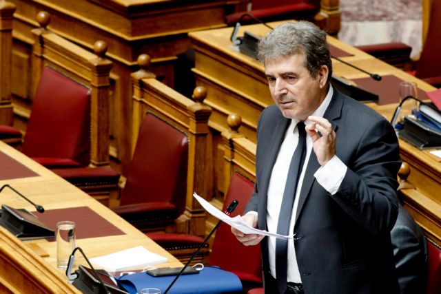 Διαδηλώσεις: Χρυσοχοΐδης vs Ραγκούσης και στη μέση …Καμίνης και ΠΑΣΟΚ