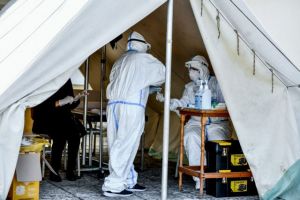 Παρέμβαση Μητσοτάκη μετά τα φαινόμενα χαλάρωσης: Έχουμε υποχρέωση στους συμπολίτες μας