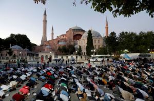 Ενταση στη Θράκη φοβάται ο μουφτής Κομοτηνής – Πυρά κατά Ερντογάν για την Αγία Σοφία