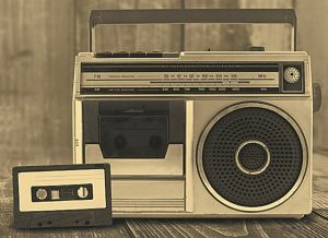 Η βιομηχανία του nostalgia marketing και η επιστροφή της κασέτας