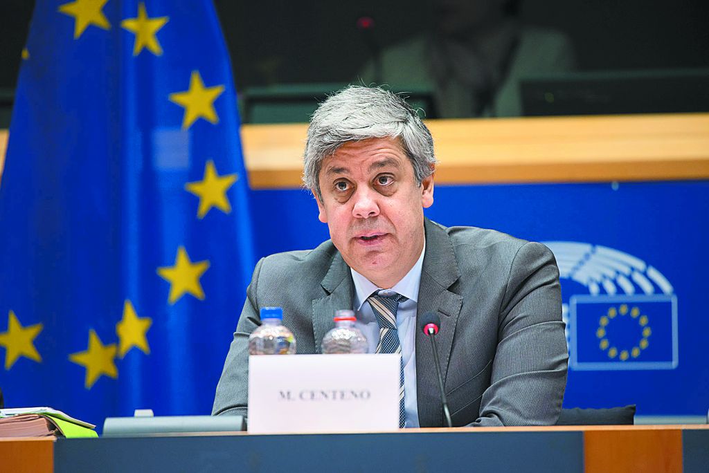 Οχι σε τυφλή επιστροφή στη λιτότητα