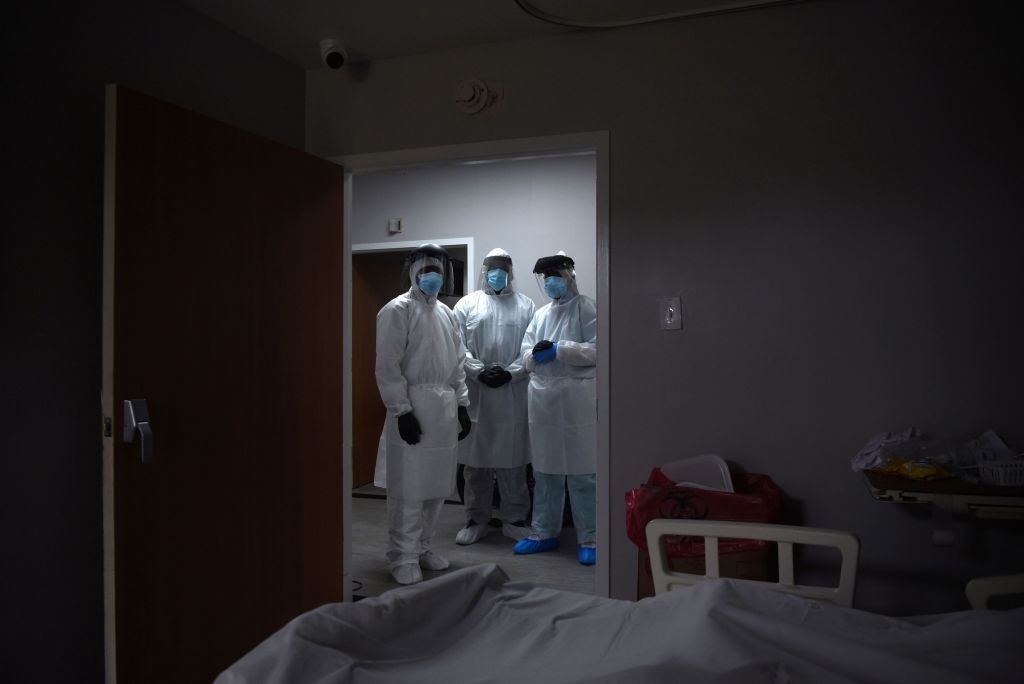 Γιατί κάποιοι δεν μεταδίδουν τον κοροναϊό ενώ άλλοι γίνονται φορείς υπερμετάδοσης;