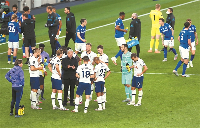 Ενας «ωραίος» καβγάς