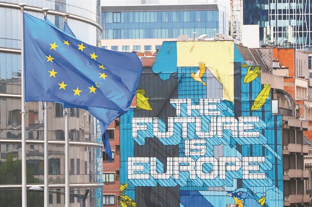 Να απαντήσει όλη η Ευρώπη έστω και στο «και ένα»