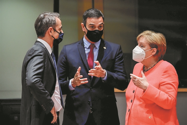 Σκληρό πόκερ για τις κυρώσεις