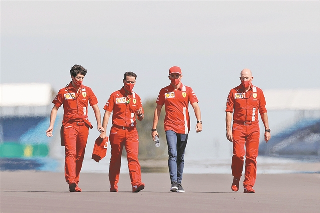 Η (άλλη) Λαύρα…